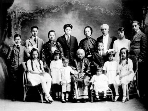 Plusieurs générations de la famille Lee